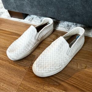 Steve Madden Women’s White Woven Slip On Fashion Sneakers Size 7.5